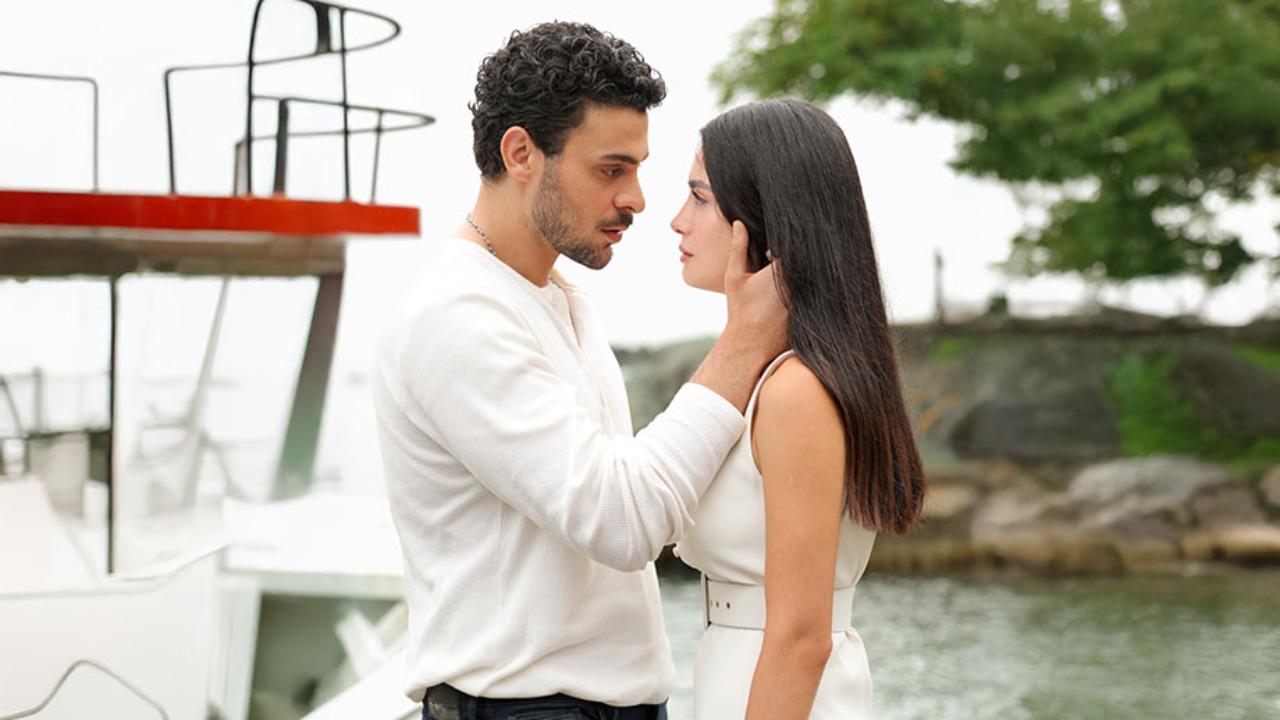 مسلسل عيناك كالبحر الاسود الحلقة 6 السادسة مترجمة